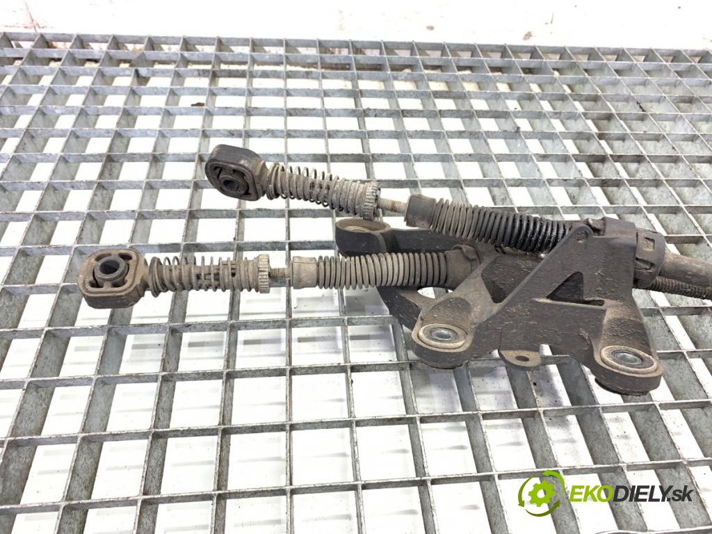 VW POLO V liftback 2011 66 kW 1.6 TDI 1598 Kulisa 6Q0711049CJ (Rýchlostná páka (kulisa))