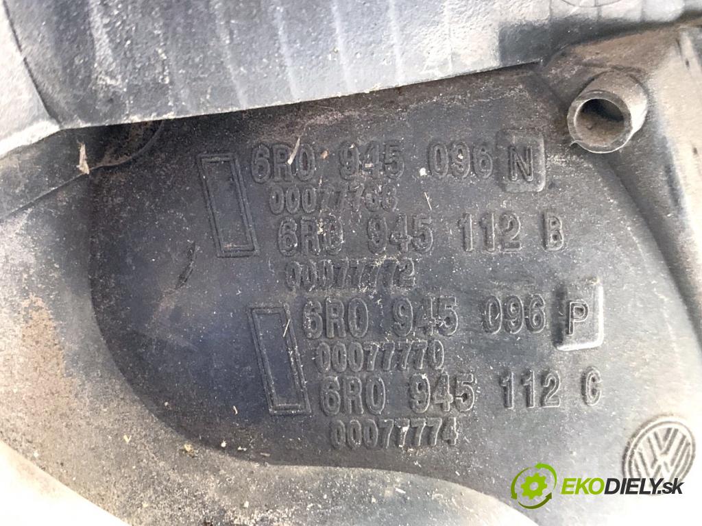 VW POLO V liftback 2011 66 kW 1.6 TDI 1598 světlo pravý zadní část 6R0945258A