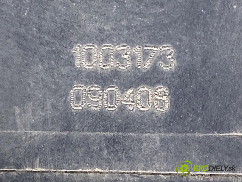 MERCEDES-BENZ W212 sedan 2009 215 kW E 350 CGI (212.057) 3498 rozdělovač nápravy A2123200358