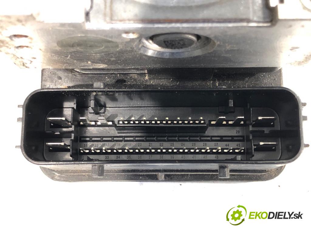 FORD FOCUS III liftback 2015 74 kW 1.0 EcoBoost 998 Pumpa ABS F1FC-2C405-AE F1FC-2C219-BC (Pumpa ABS)