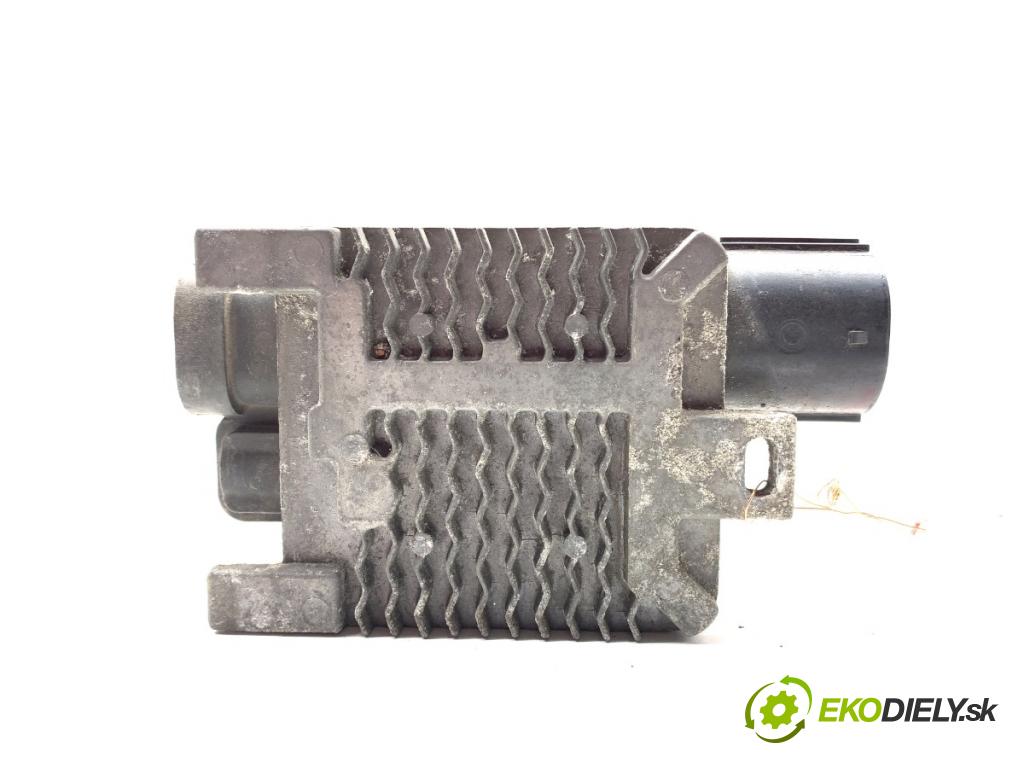 FORD FOCUS III liftback 2015 74 kW 1.0 EcoBoost 998 Modul ventilátora 940002906