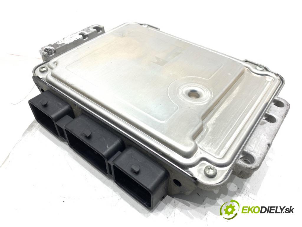 CITROEN C4 I liftback 2005 66 kW 1.6 HDi 1560 riadiaca jednotka Motor 9661377280 (Riadiaca jednotka)