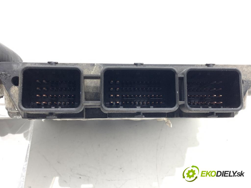 CITROEN C4 I liftback 2005 66 kW 1.6 HDi 1560 riadiaca jednotka Motor 9661377280 (Riadiaca jednotka)