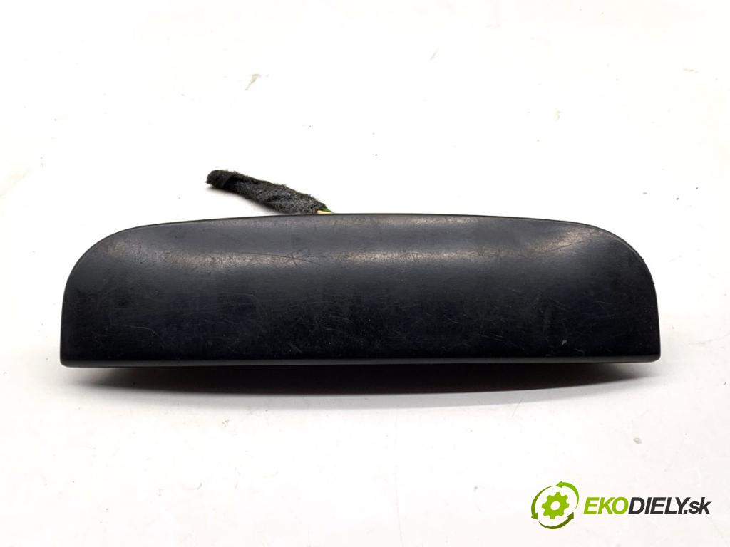 CITROEN C4 I liftback 2005 66 kW 1.6 HDi 1560 klika dveří zadní část 