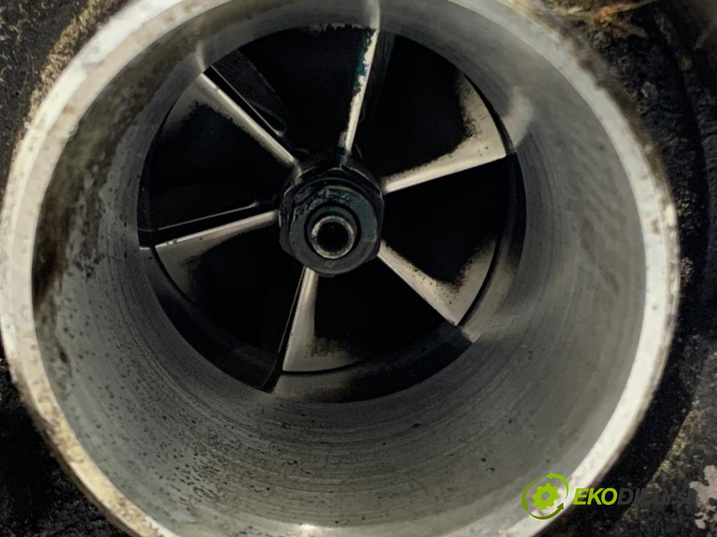 VW POLO V liftback 2011 66 kW 1.6 TDI 1598 turbo 03L253016H (Kompletní turbodmychadlo)