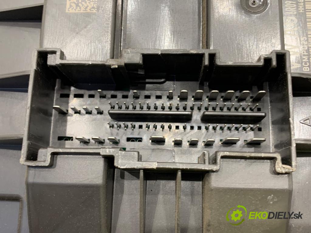 VW POLO V liftback 2011 66 kW 1.6 TDI 1598 Modul BCM 6R0937087F (Riadiaca jednotka ostatné)