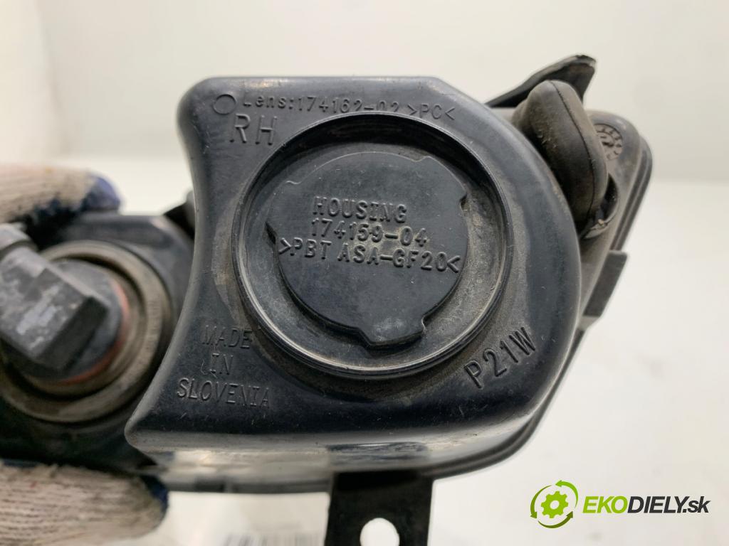 VW POLO V liftback 2011 66 kW 1.6 TDI 1598 hmlové svetlo, hmlovka pravý přední část 174162-02