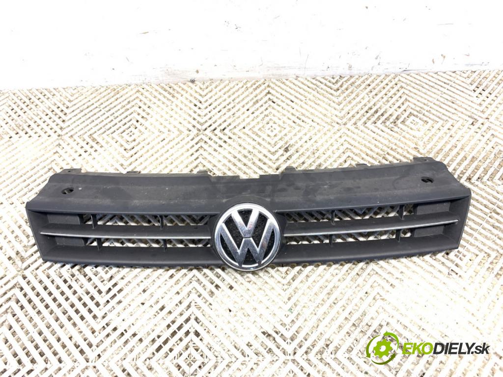 VW POLO V liftback 2011 66 kW 1.6 TDI 1598 mřížka maska  (Přední mřížka (maska chladiče))
