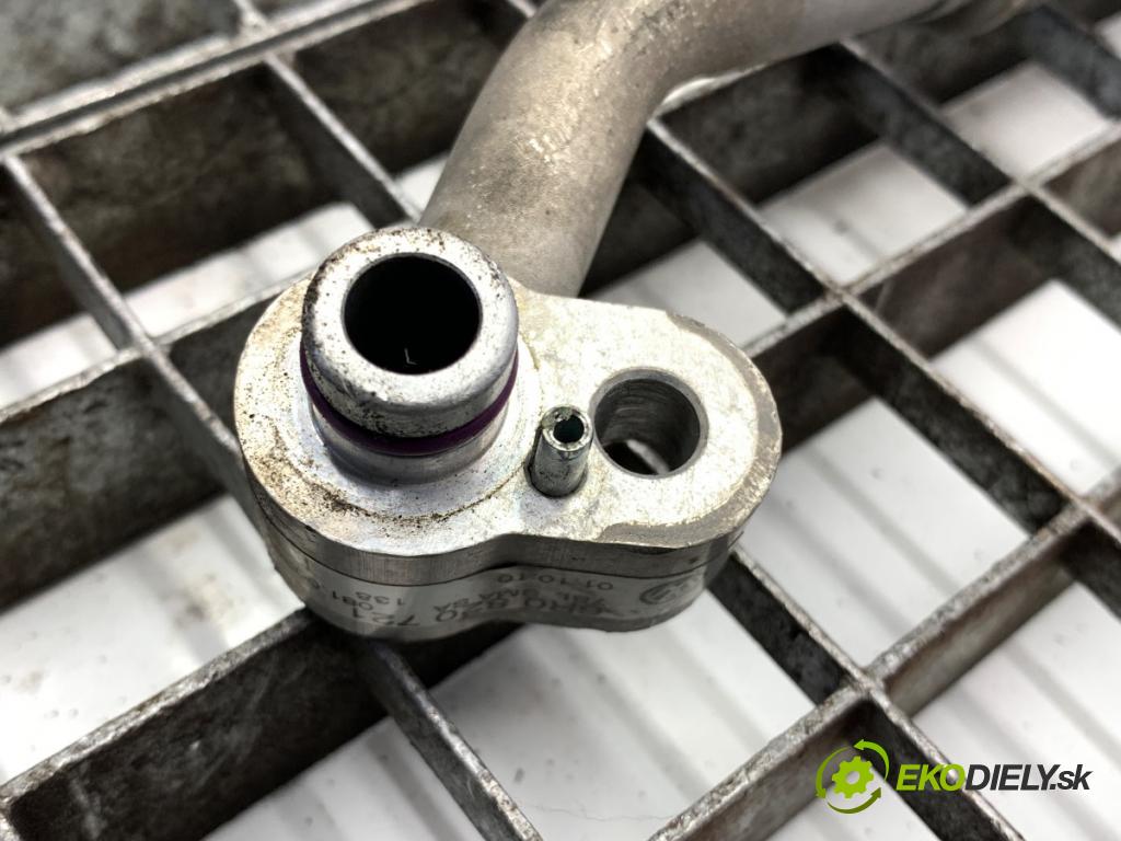 VW POLO V liftback 2011 66 kW 1.6 TDI 1598 rúrka klimatizácie 6R0820721 (Rúrka klimatizácie)