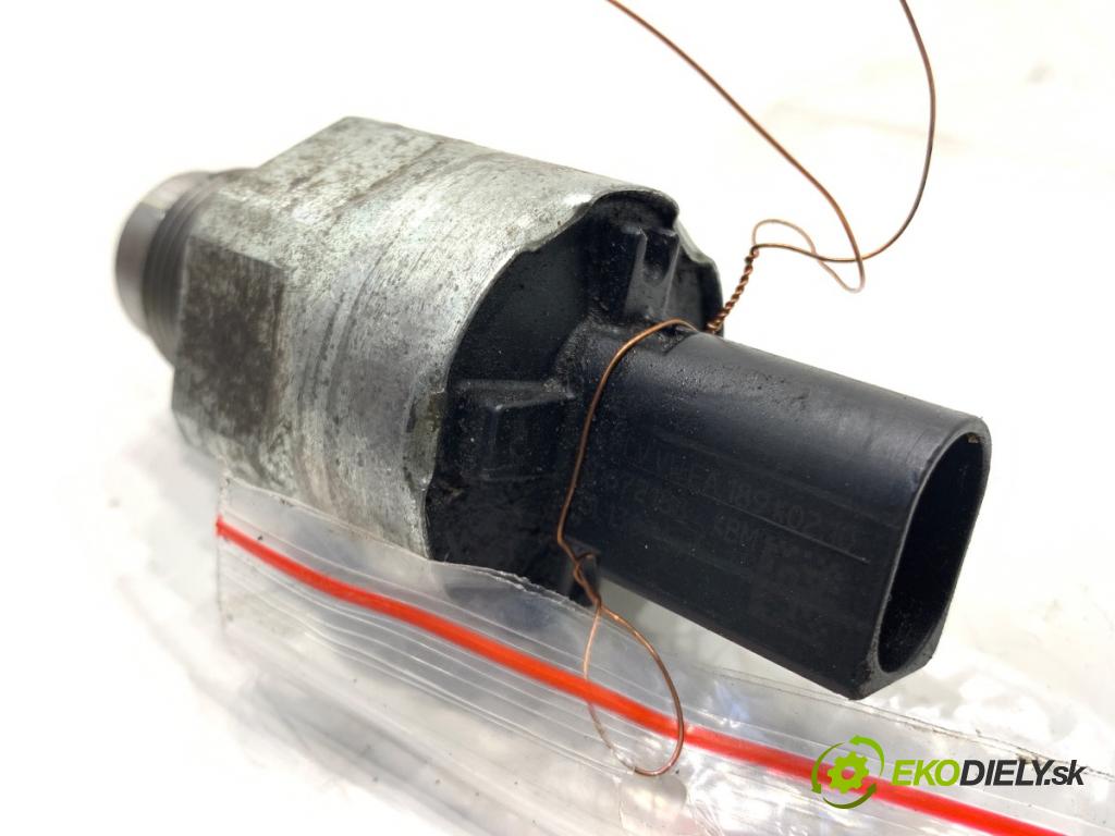 VW POLO V liftback 2011 66 kW 1.6 TDI 1598 Regulátor tlaku paliva 5WS40730AT (Palivový systém ostatné)