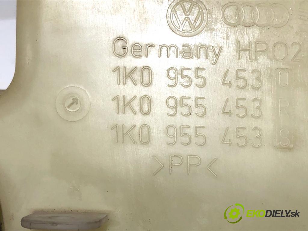 AUDI A3 8P liftback 2003 75 kW 1.6 1595 nádržka ostřikovačů 1K0955453Q