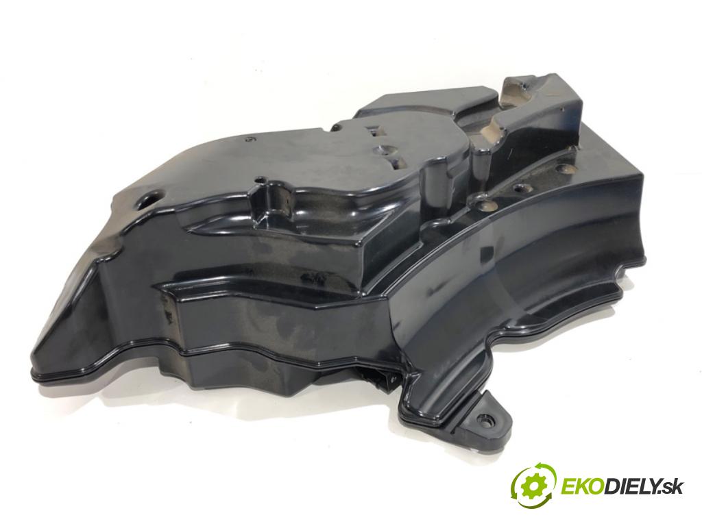 AUDI A3 8P liftback 2003 75 kW 1.6 1595 subwoofer 8P3035382 (Audio zariadenie)