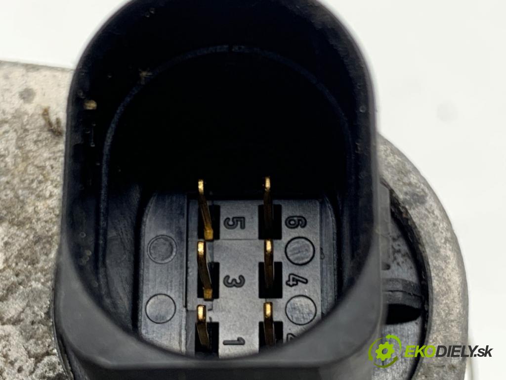 AUDI A3 8P liftback 2003 75 kW 1.6 1595 Škrtiaca klapka 06A133062AB (Škrtiaca klapka)