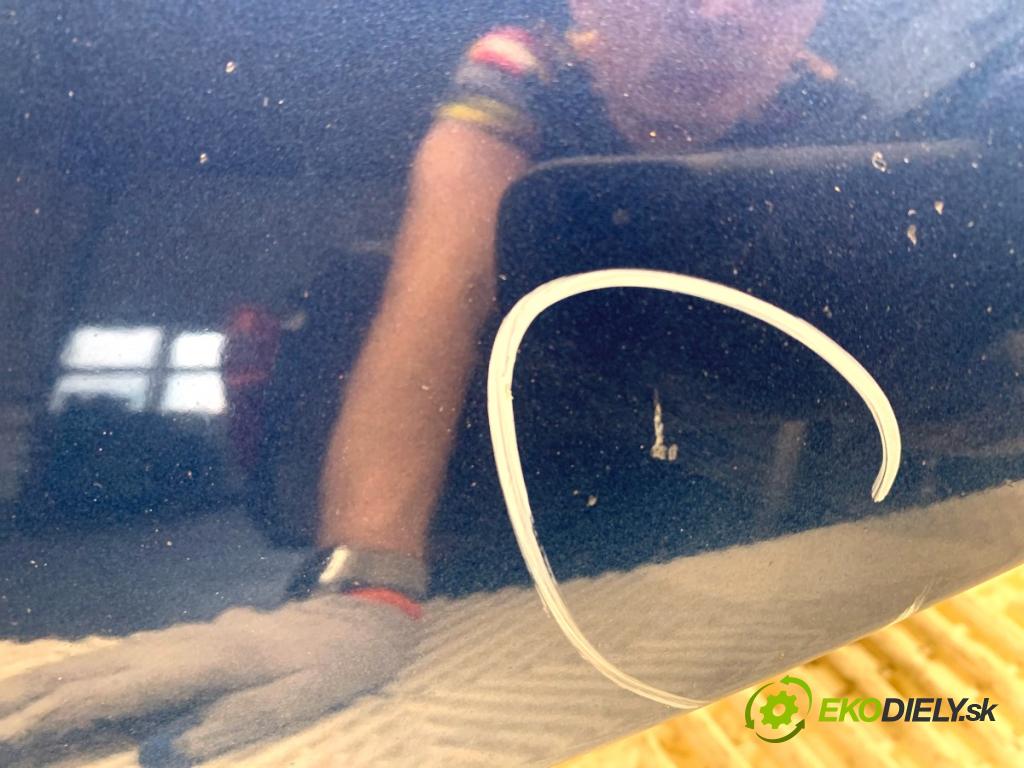 AUDI A3 8P liftback 2003 75 kW 1.6 1595 kapota  (Kapota)