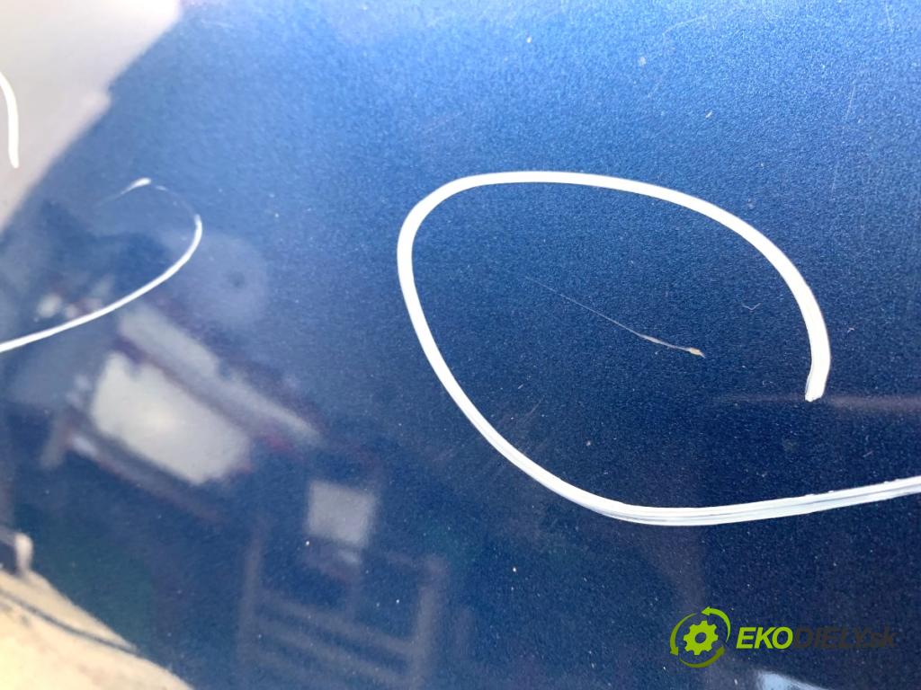 AUDI A3 8P liftback 2003 75 kW 1.6 1595 kapota  (Kapota)