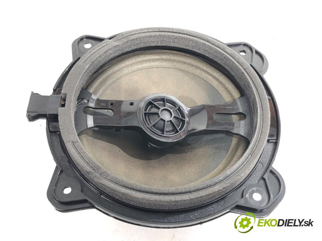 AUDI A3 8P liftback 2003 75 kW 1.6 1595 reproduktory 8P0035411 8H0035411