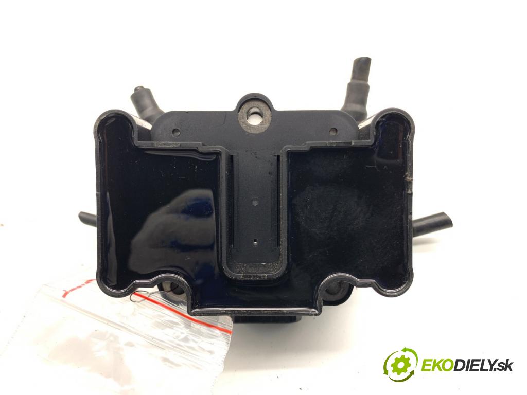 AUDI A3 8P liftback 2003 75 kW 1.6 1595 Cievka zapaľovacia (Zapaľovacia cievka)