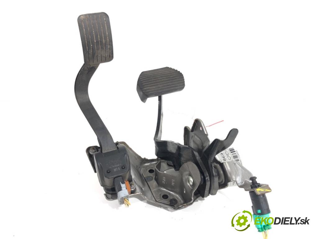 CITROEN C4 PICASSO I nadwozie wielkoprzestrzenne (MPV) 2010 80 kW 1.6 HDi 1560 PEDÁL: 9671416880 (Potenciometer plynového pedálu)