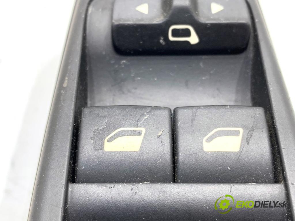 CITROEN C4 PICASSO I nadwozie wielkoprzestrzenne (MPV) 2010 80 kW 1.6 HDi 1560 Prepínač okien 96639382ZD (Prepínacie páčky pod volantom)