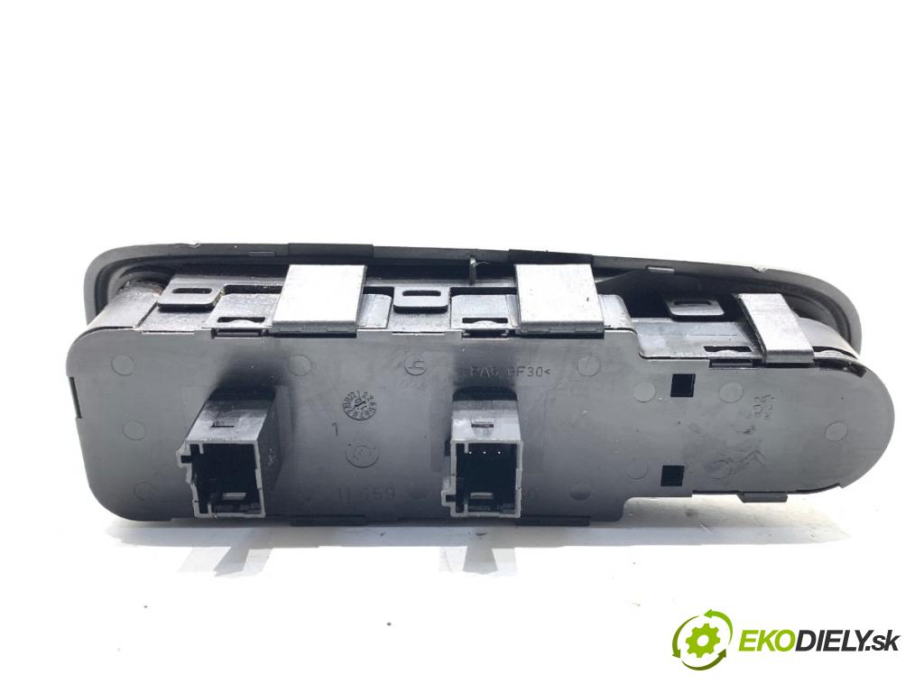 CITROEN C4 PICASSO I nadwozie wielkoprzestrzenne (MPV) 2010 80 kW 1.6 HDi 1560 Prepínač okien 96639382ZD (Prepínacie páčky pod volantom)