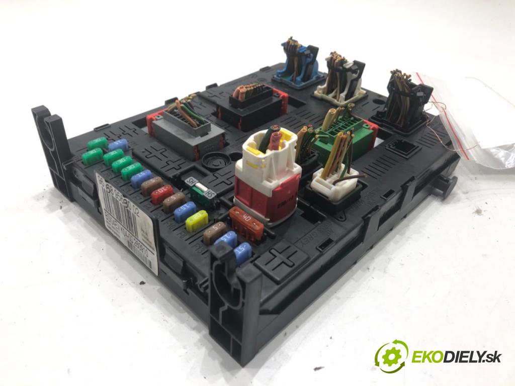 CITROEN C4 PICASSO I nadwozie wielkoprzestrzenne (MPV) 2010 80 kW 1.6 HDi 1560 modul BSI 966689568002 (Pojistková skříňka)