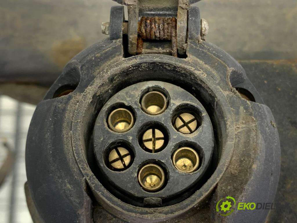 CITROEN C4 PICASSO I nadwozie wielkoprzestrzenne (MPV) 2010 80 kW 1.6 HDi 1560 Hák tažné zařízení  (Tažné zařízení)