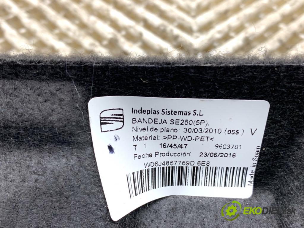 SEAT IBIZA IV liftback 2016 81 kW 1.0 TSI 999 pláto zadní část 6J4867769D