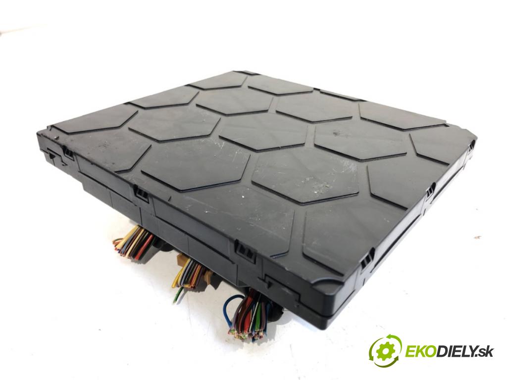 SEAT IBIZA IV liftback 2016 81 kW 1.0 TSI 999 Modul komfortu 6C0937089D (Modul komfortu)