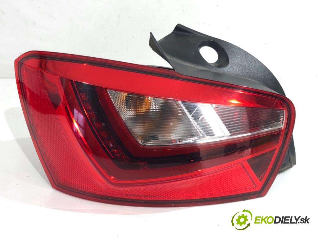 SEAT IBIZA IV liftback 2016 81 kW 1.0 TSI 999 světlo levý zadní část 6J4945095L