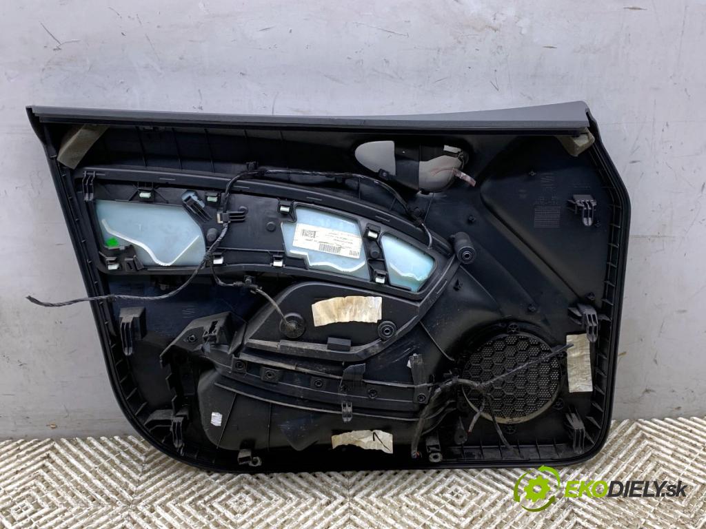 SEAT IBIZA IV liftback 2016 81 kW 1.0 TSI 999 ča dveře pravý přední část