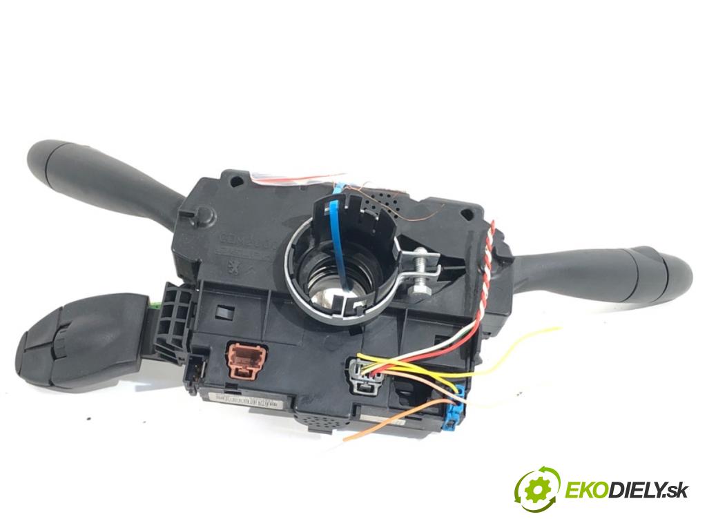 PEUGEOT PARTNER I Nadwozie pełne/minivan 2008 80 kW 1.6 1587 Prepínač kombinovaný 96605635XT (Prepínacie páčky pod volantom)