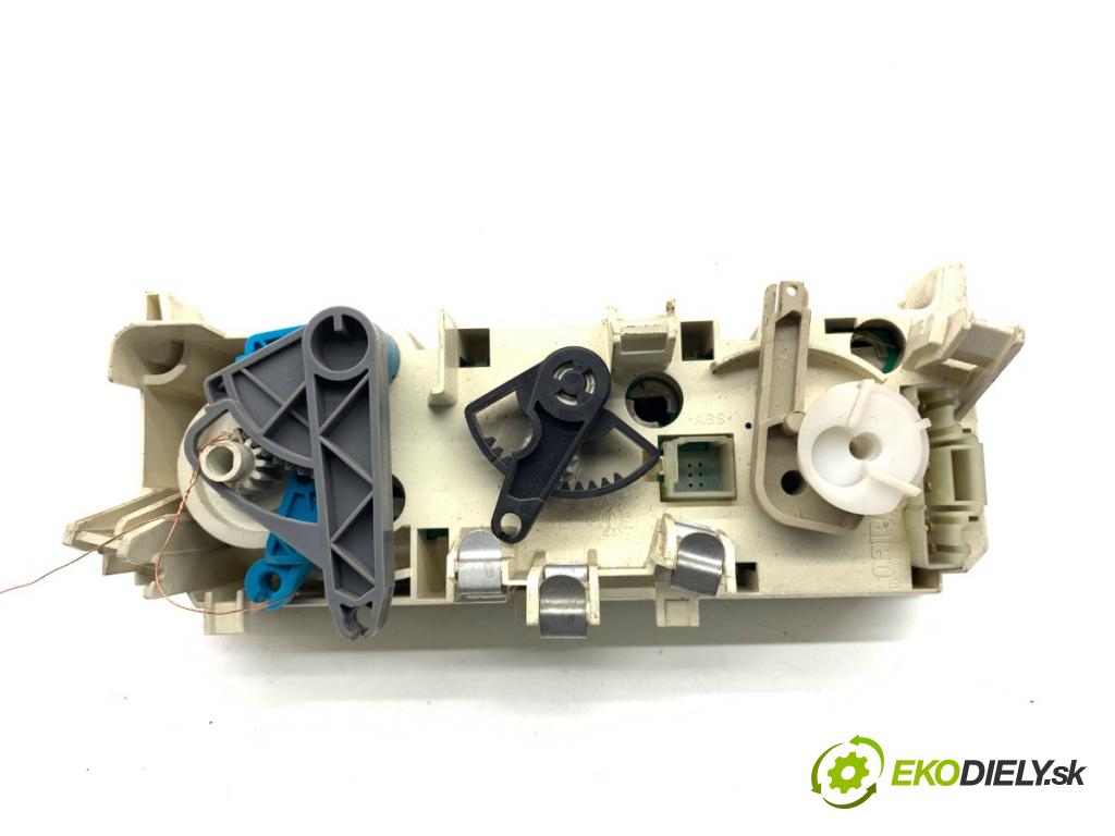 PEUGEOT PARTNER I Nadwozie pełne/minivan 2008 80 kW 1.6 1587 Panel ovládania kúrenia 030808EA (Prepínacie páčky pod volantom)