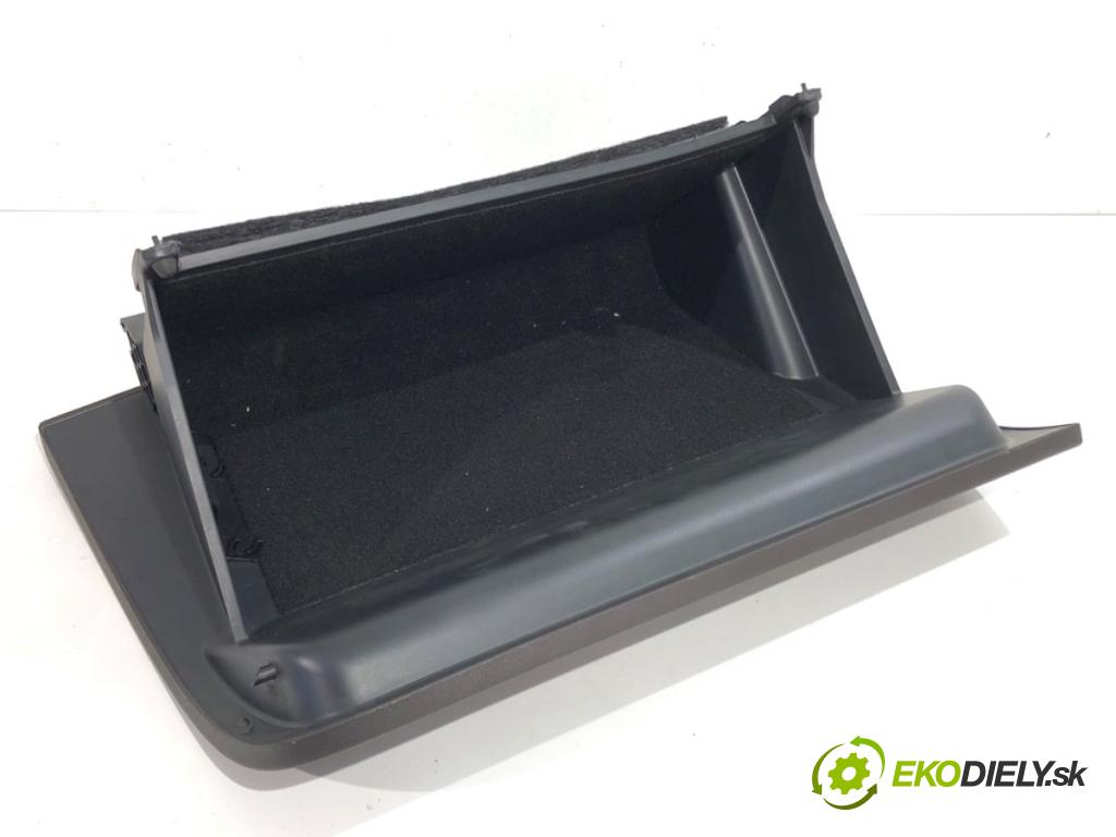 SKODA OCTAVIA III Kombi 2016 135 kW 2.0 TDI / TDI RS 4x4 1968 přihrádka kastlík spolujezdce 5E1857121A (Přihrádka (kastlík))