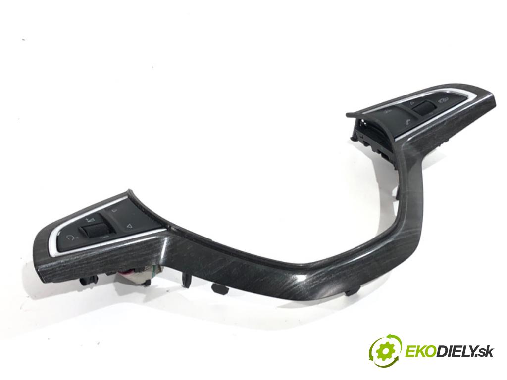 SKODA OCTAVIA III Kombi 2016 135 kW 2.0 TDI / TDI RS 4x4 1968 SPÍNAČE: volantu 3V0919719A 5E0419685B