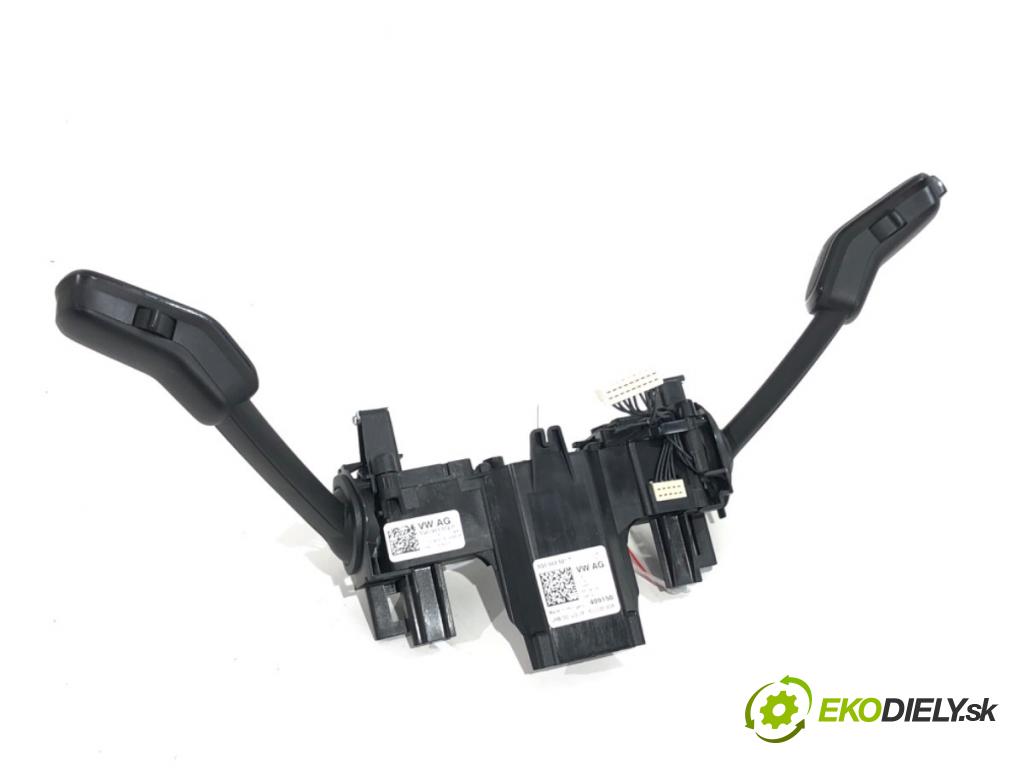 SKODA OCTAVIA III Kombi 2016 135 kW 2.0 TDI / TDI RS 4x4 1968 Prepínač kombinovaný 5Q0953521T (Prepínacie páčky pod volantom)