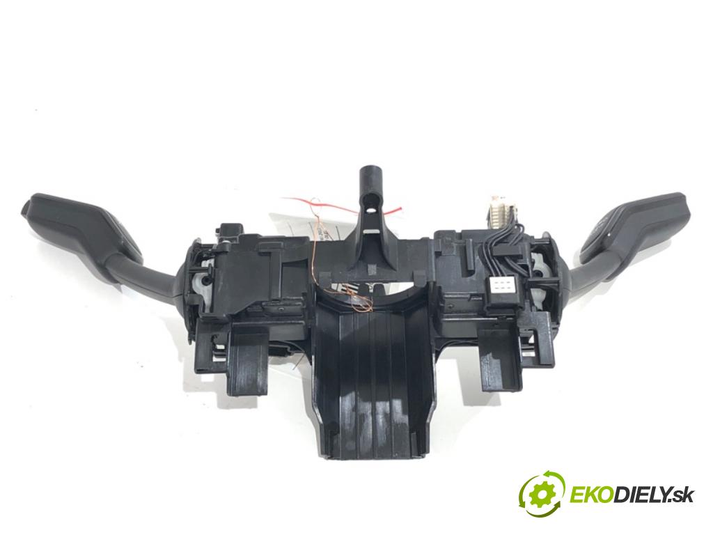 SKODA OCTAVIA III Kombi 2016 135 kW 2.0 TDI / TDI RS 4x4 1968 Prepínač kombinovaný 5Q0953521T (Prepínacie páčky pod volantom)