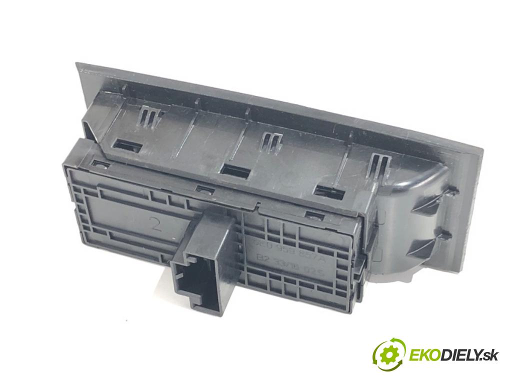 SKODA OCTAVIA III Kombi 2016 135 kW 2.0 TDI / TDI RS 4x4 1968 Prepínač okien 5E0959857A (Prepínacie páčky pod volantom)