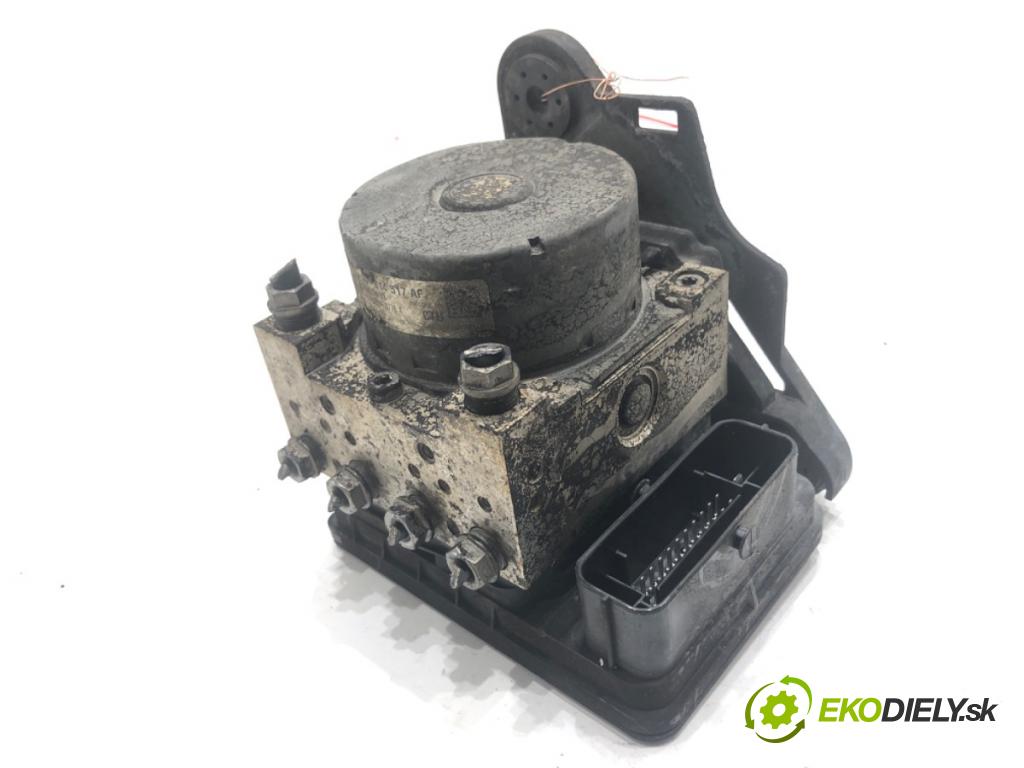 SKODA OCTAVIA III Kombi 2016 135 kW 2.0 TDI / TDI RS 4x4 1968 Pumpa ABS 5Q0614517AF (Pumpa ABS)