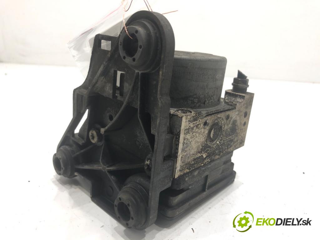 SKODA OCTAVIA III Kombi 2016 135 kW 2.0 TDI / TDI RS 4x4 1968 Pumpa ABS 5Q0614517AF (Pumpa ABS)