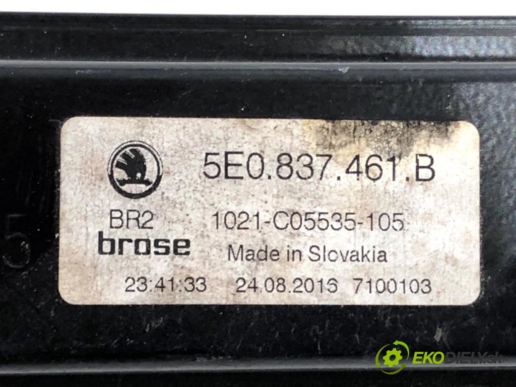 SKODA OCTAVIA III Kombi 2016 135 kW 2.0 TDI / TDI RS 4x4 1968 mechanismus okna levý přední část 5E0837461B