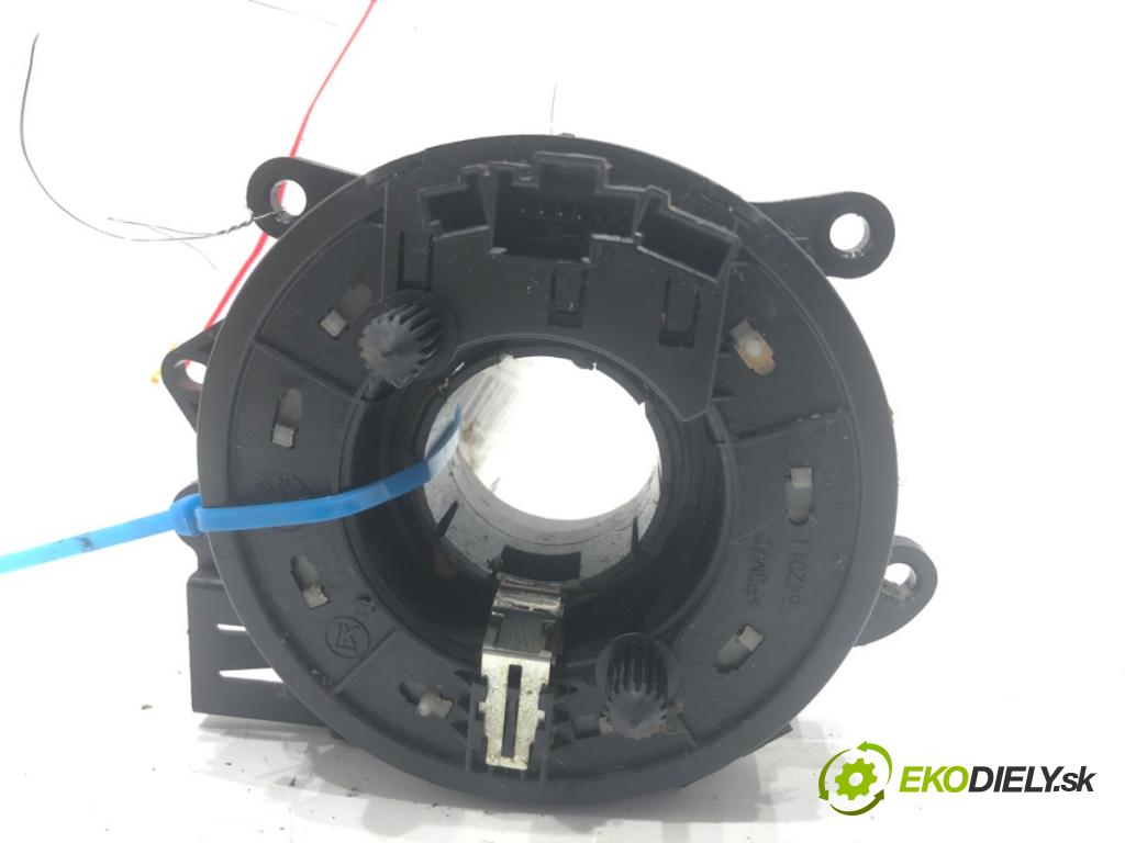 BMW E83 SUV 2008 130 kW xDrive 20 d 1995 kroužek slimák airbag 8377488 (Airbag)