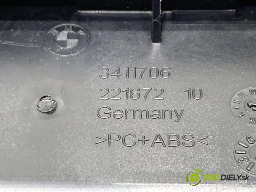 BMW E83 SUV 2008 130 kW xDrive 20 d 1995 přihrádka kastlík přístrojovky 3411706