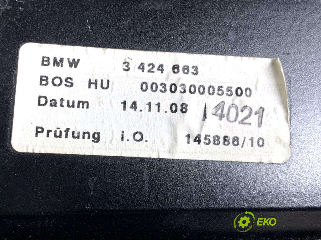 BMW E83 SUV 2008 130 kW xDrive 20 d 1995 Roleta kufra 3424663