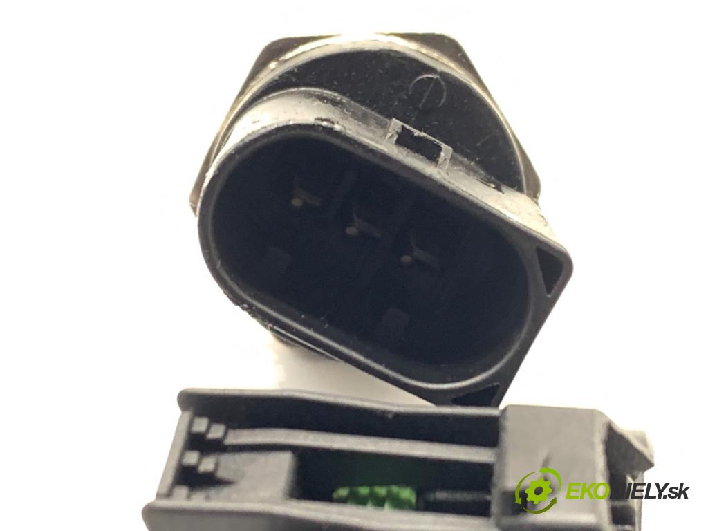 BMW E83 SUV 2008 130 kW xDrive 20 d 1995 Snímač tlaku paliva  (Snímač)