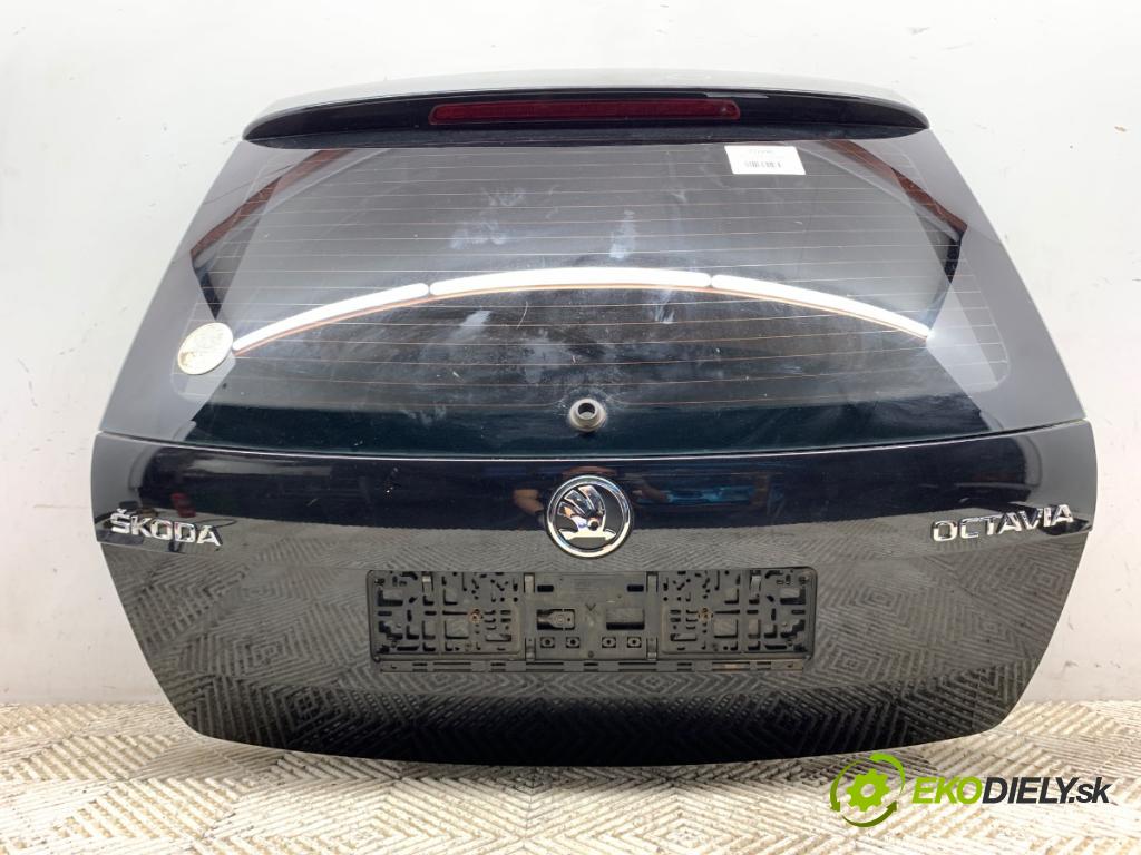 SKODA OCTAVIA III Kombi 2013 110 kW 2.0 TDI 1968 kapota zadní část LF9R LF9R
