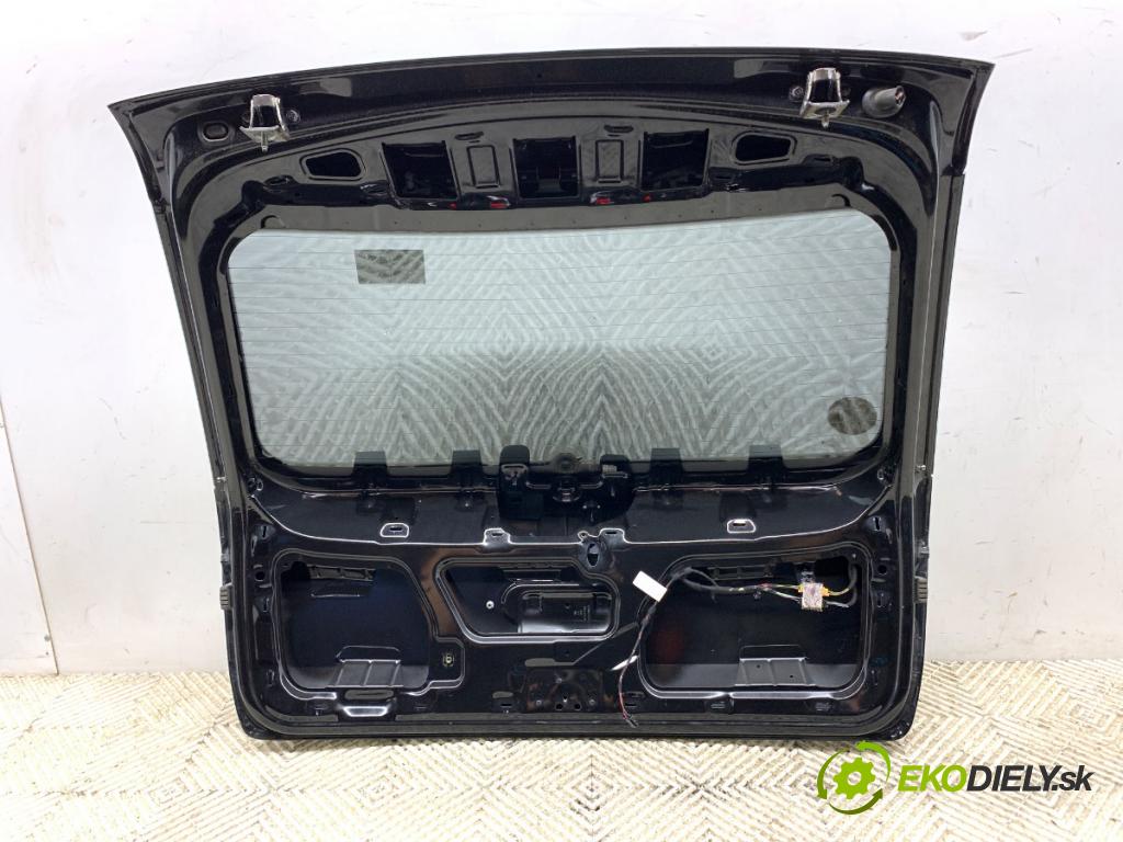 SKODA OCTAVIA III Kombi 2013 110 kW 2.0 TDI 1968 kapota zadní část LF9R LF9R