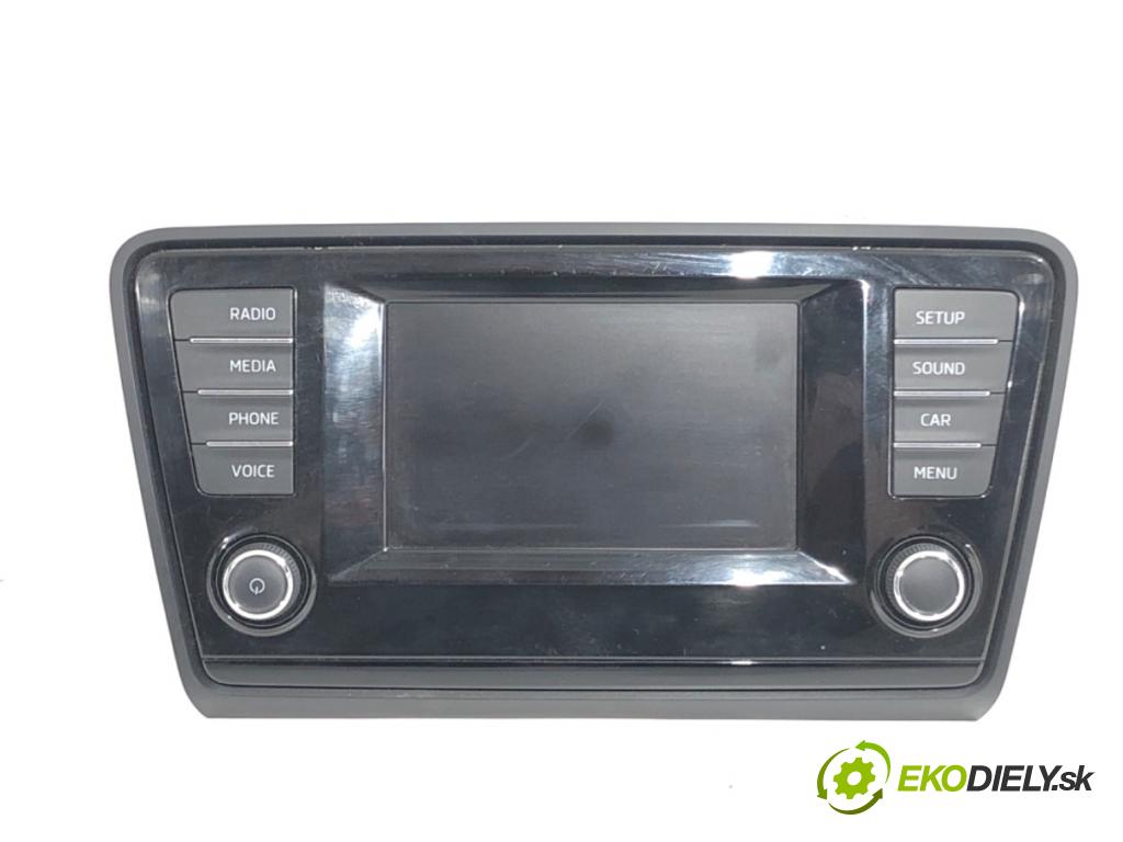 SKODA OCTAVIA III Kombi 2013 110 kW 2.0 TDI 1968 RADIO 5E0919605B (Audio zariadenie)