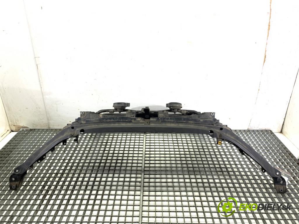 SKODA OCTAVIA III Kombi 2013 110 kW 2.0 TDI 1968 držák přední část  (Přední výztuha)