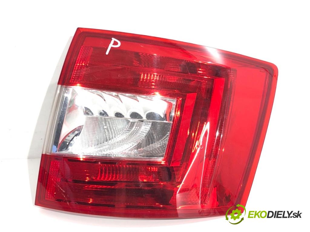SKODA OCTAVIA III Kombi 2013 110 kW 2.0 TDI 1968 světlo pravý zadní část 5E9945112