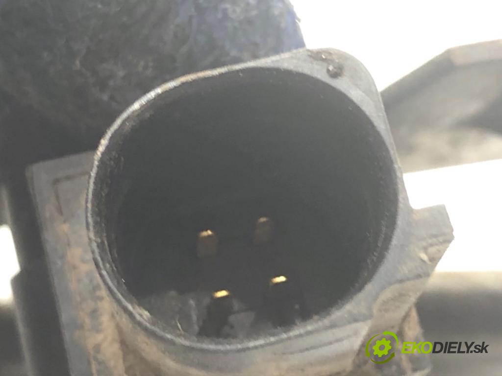 SKODA OCTAVIA III Kombi 2013 110 kW 2.0 TDI 1968 Snímač XENON 5Q0907503 (Snímač)